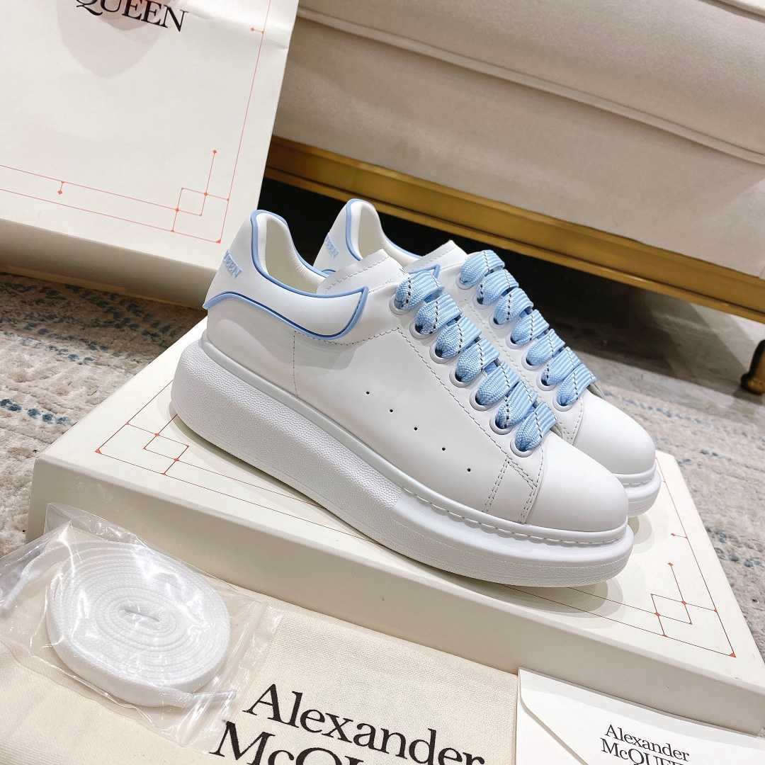 Alexander Mqueen Oversized Sneaker In White - DopestKickz