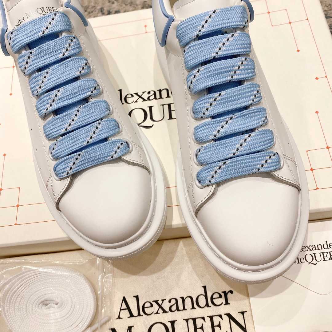 Alexander Mqueen Oversized Sneaker In White - DopestKickz