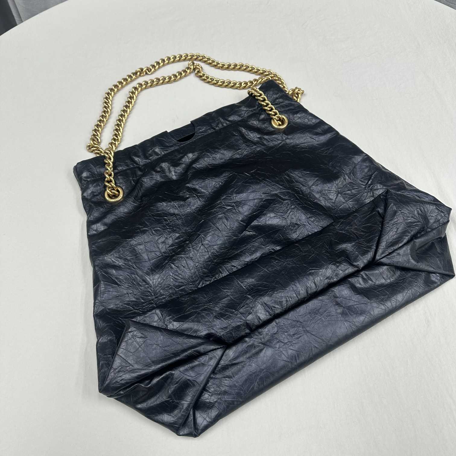 Balenciaga Women's Crush Medium Tote Bag In Black(39-46-14cm) - DopestKickz