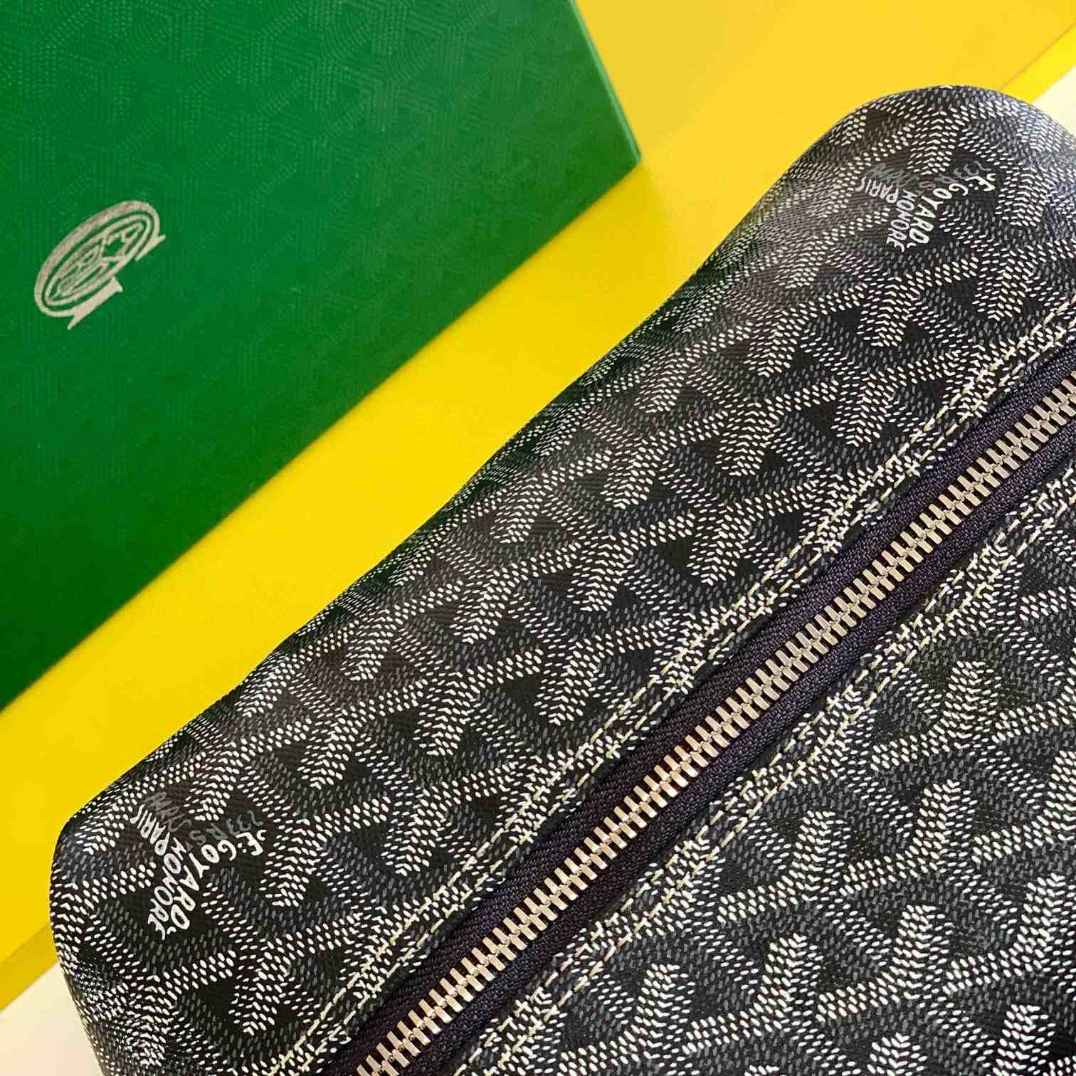 Goyard Boeing 25 Toilet Bag(23-13-12cm) - DopestKickz