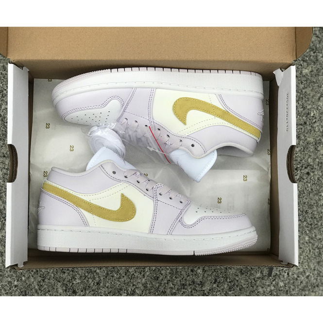 Air Jordan 1 Low Sneaker    DC0774-501  - DopestKickz