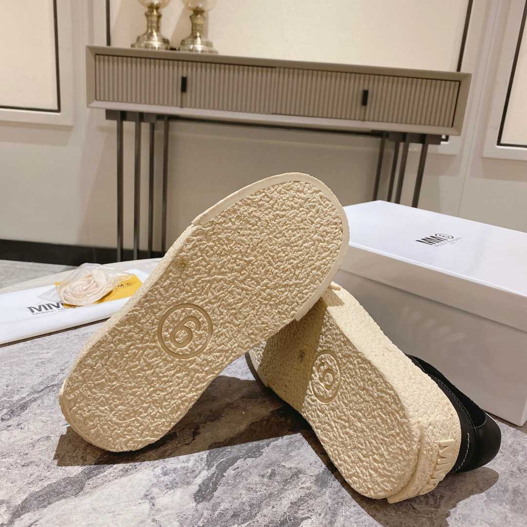 Maison Margiela Panelled Low-Top Sneakers - DopestKickz