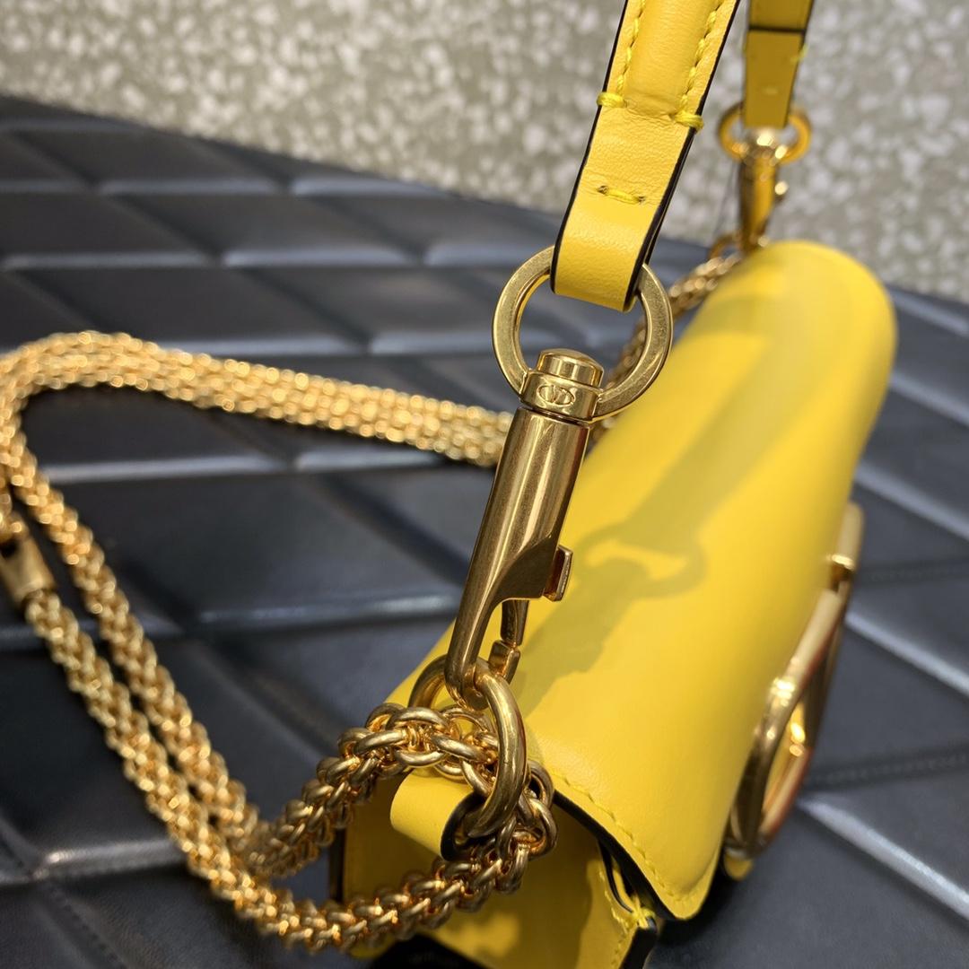 Valenti Locò Small Shoulder Bag In Calfskin - DopestKickz