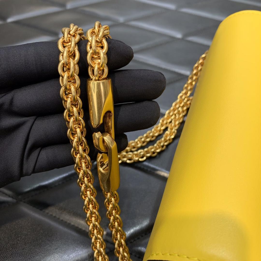 Valenti Locò Small Shoulder Bag In Calfskin - DopestKickz