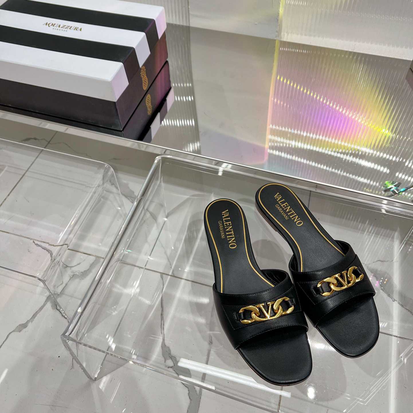 Valenti Garavani VLogo Leather Slides - DopestKickz