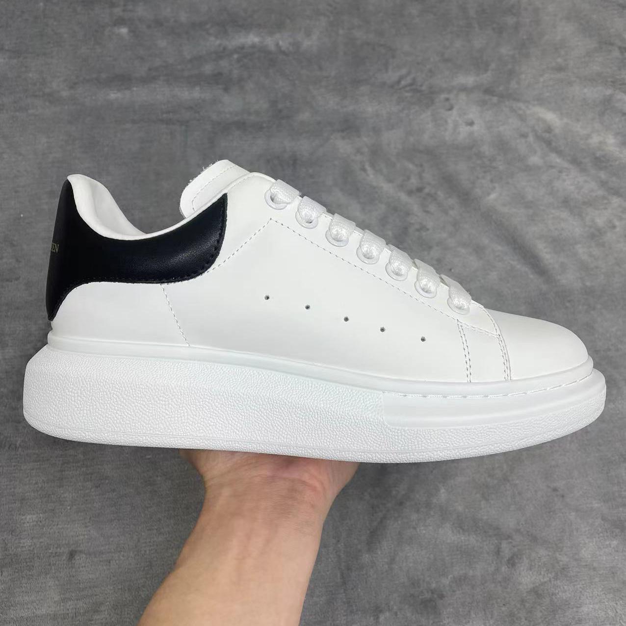 Alexander Mqueen Oversized Sneaker In White - DopestKickz