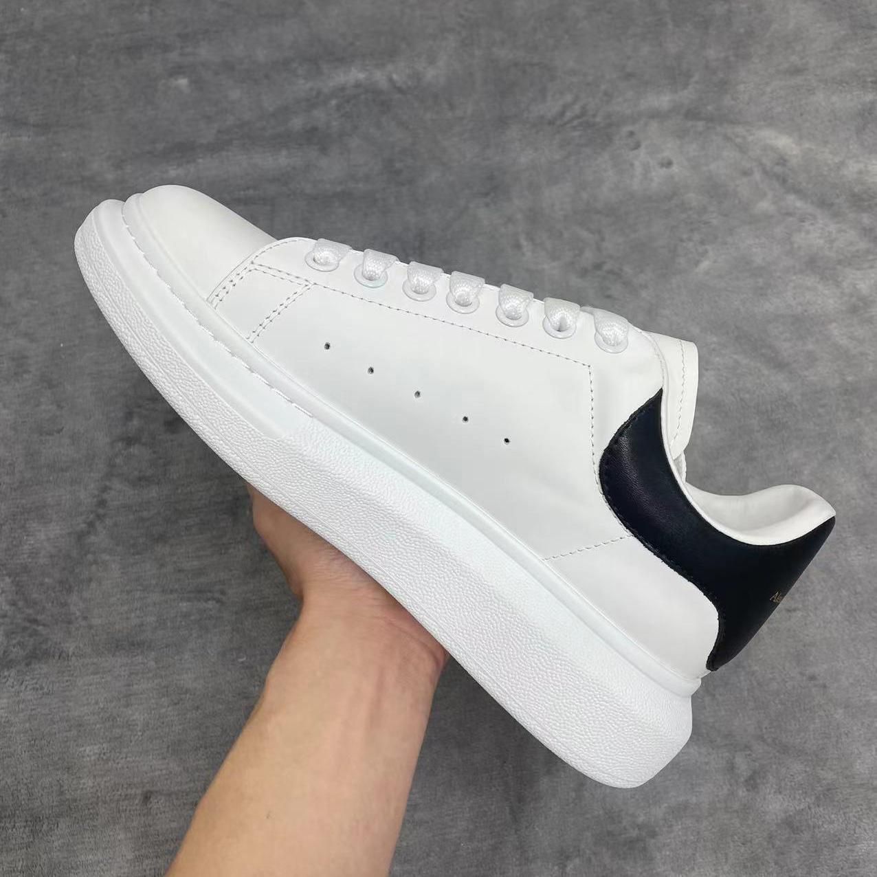 Alexander Mqueen Oversized Sneaker In White - DopestKickz