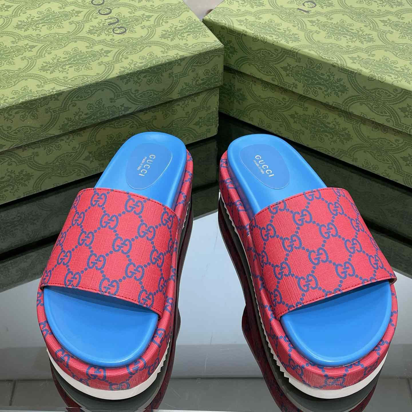 Gucci Women's Platform Slide Sandal - DopestKickz