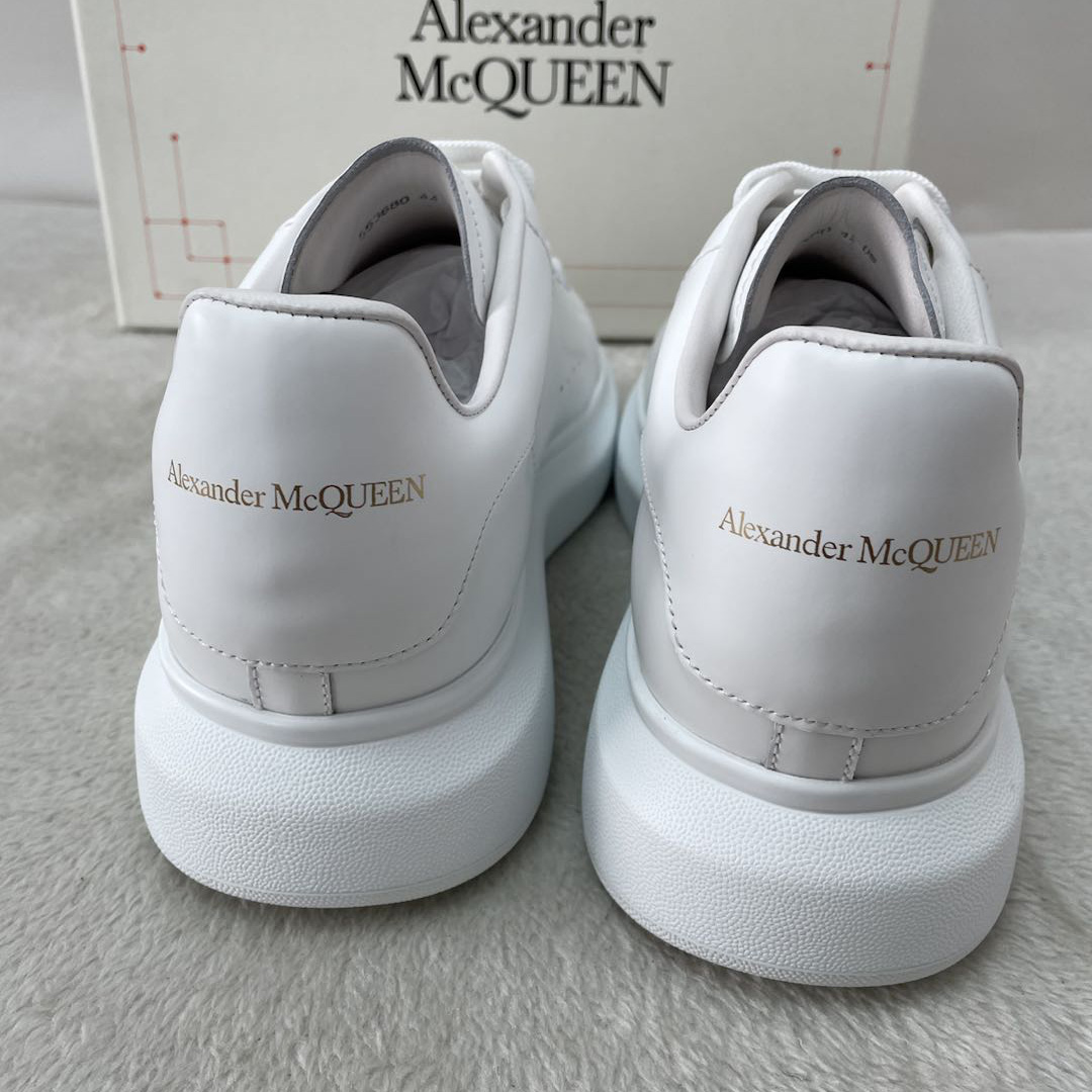 Alexander Mqueen Oversized Sneaker In White - DopestKickz