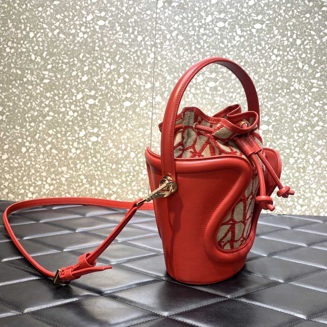 Valenti Le Cinquième Toile Iconographe Bucket Bag - DopestKickz