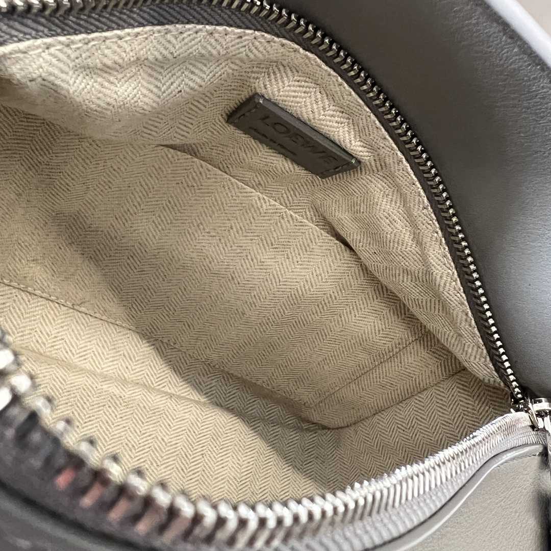 Loewe Small Puzzle Bag In Classic Calfskin - DopestKickz