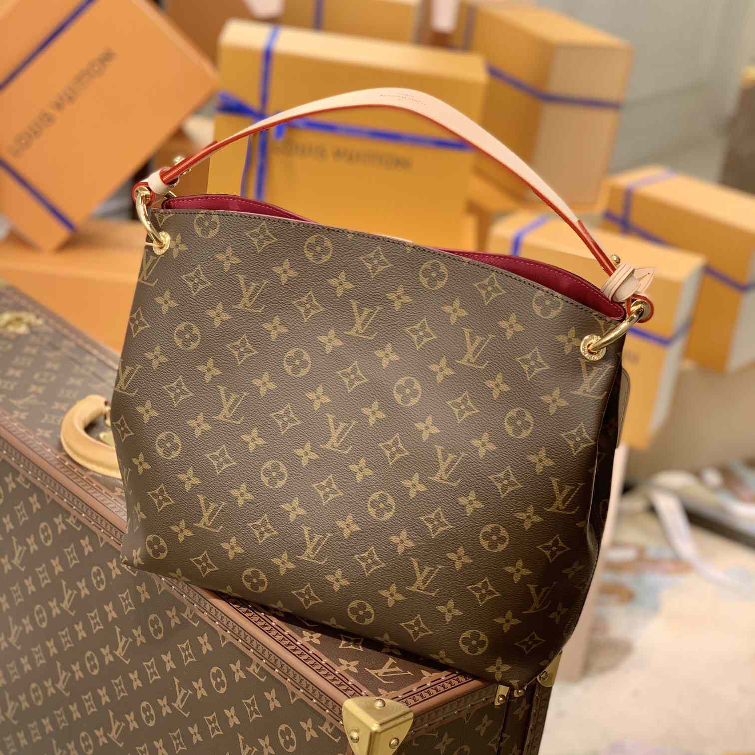 Louis Vuitton Graceful PM(35-30-11cm)  M43700 - DopestKickz