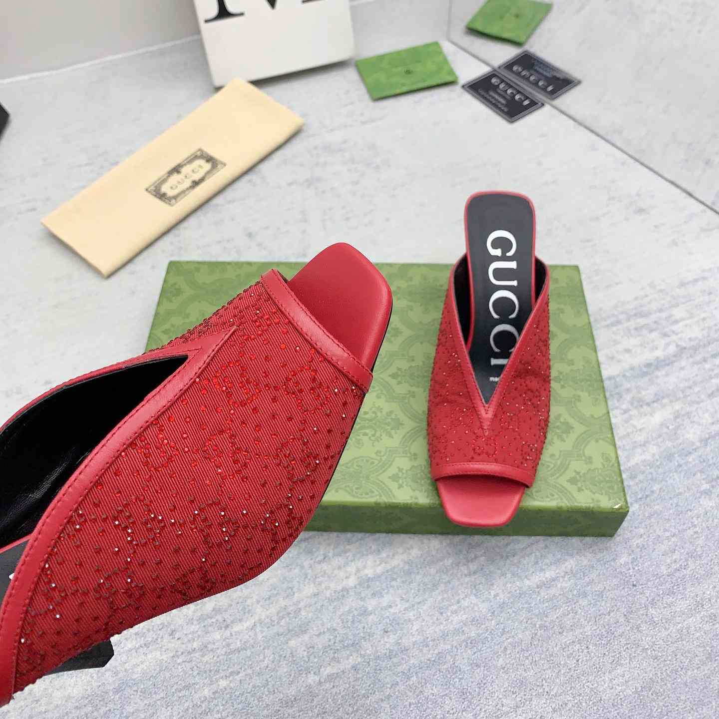 Gucci Women's GG Slide Sandal - DopestKickz