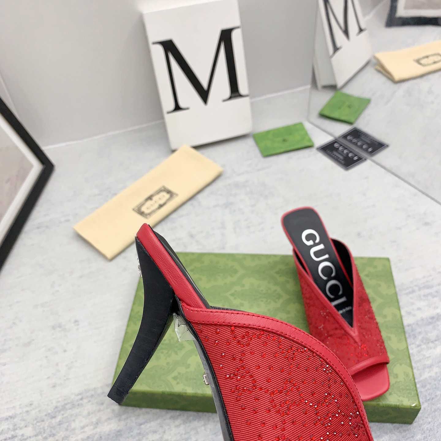 Gucci Women's GG Slide Sandal - DopestKickz