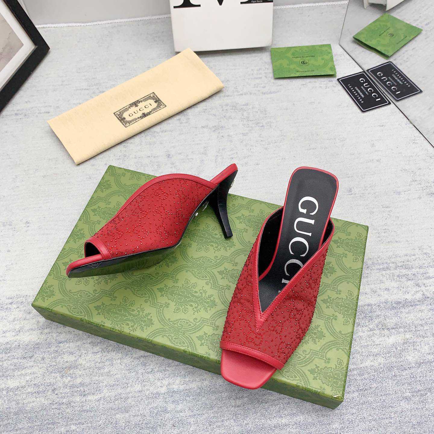 Gucci Women's GG Slide Sandal - DopestKickz