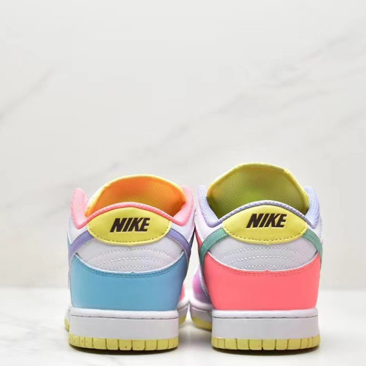 Nike SB Zoom Dunk Low  Sneaker    DD1503-108 - DopestKickz