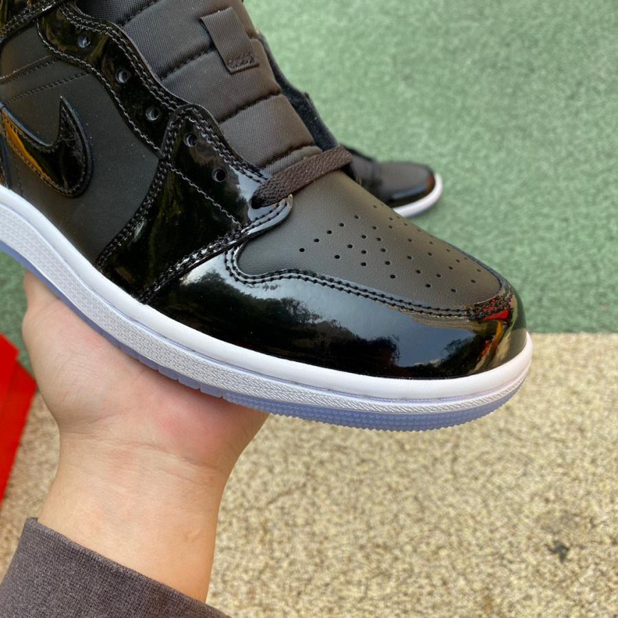 Nike Air Jordan 1 Mid SE Sneaker      DV1308-004 - DopestKickz