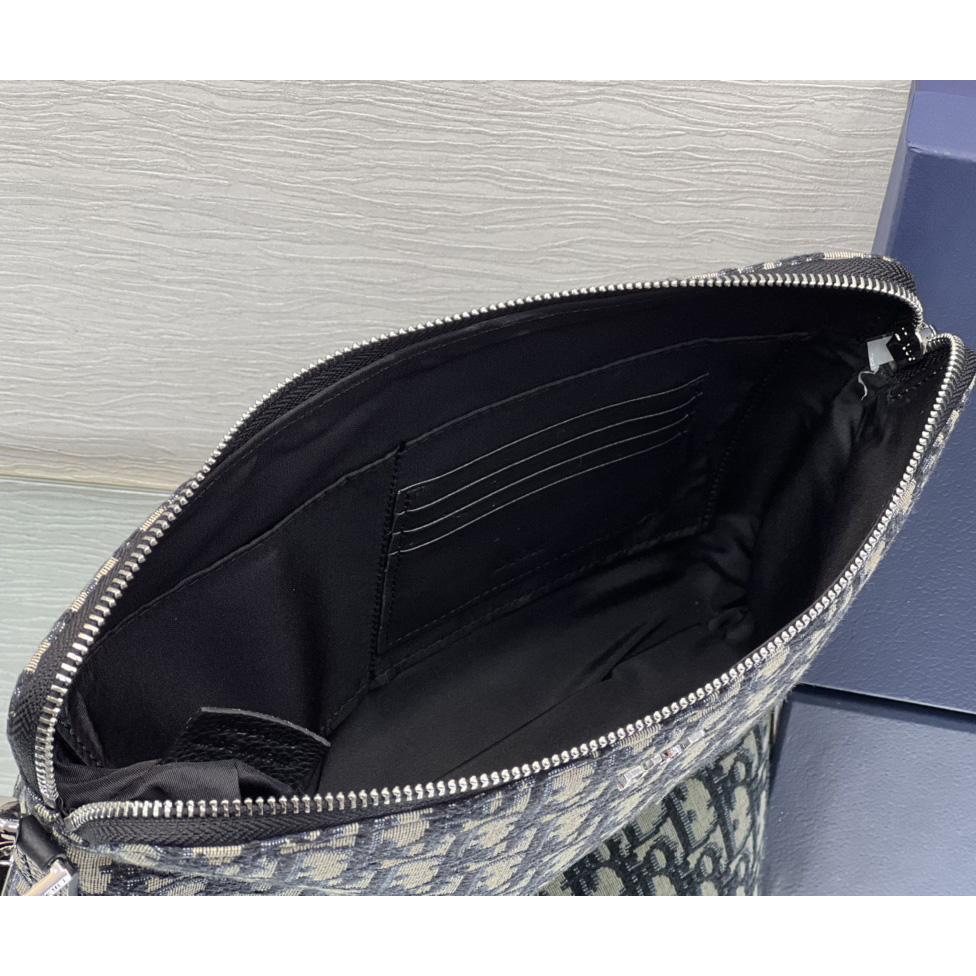 Dior Pouch  - DopestKickz