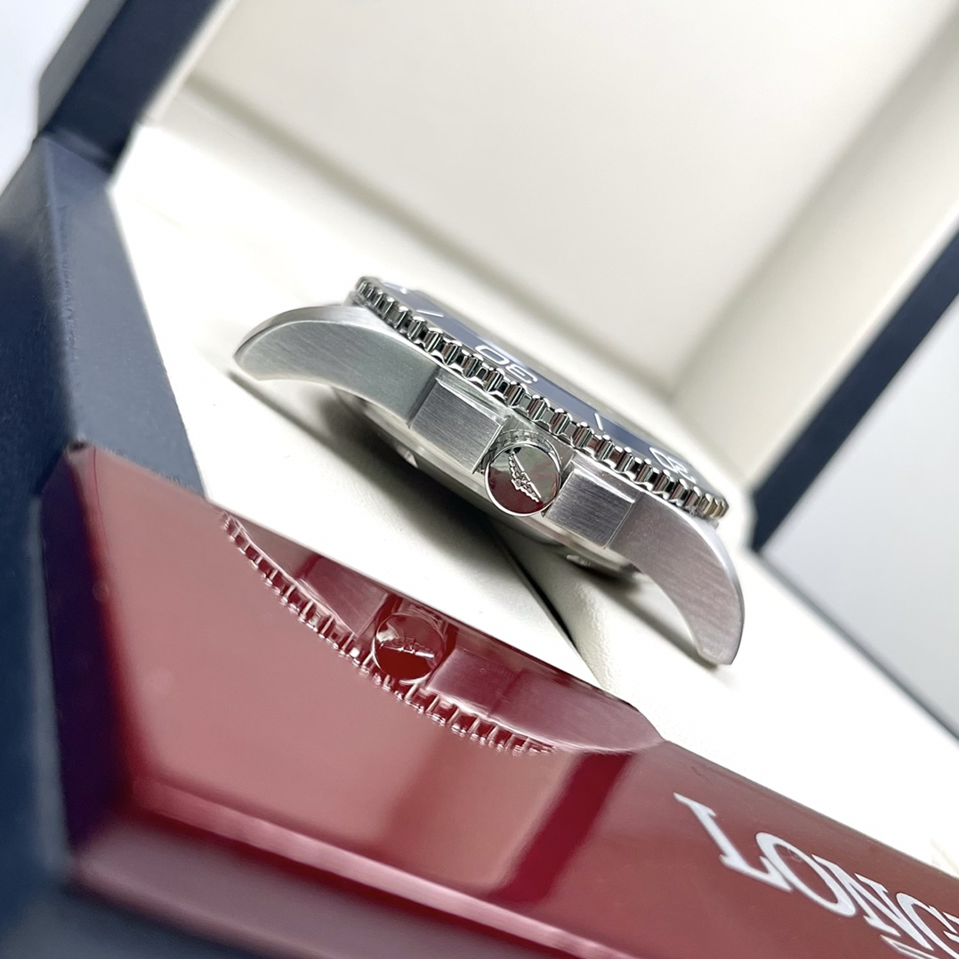 Longines HydroConquest   41mm - DopestKickz