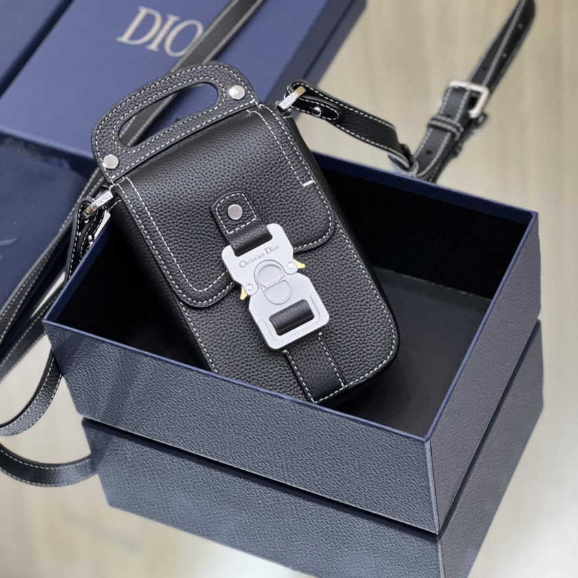 Dior Saddle Vertical Pouch With Strap  - DopestKickz