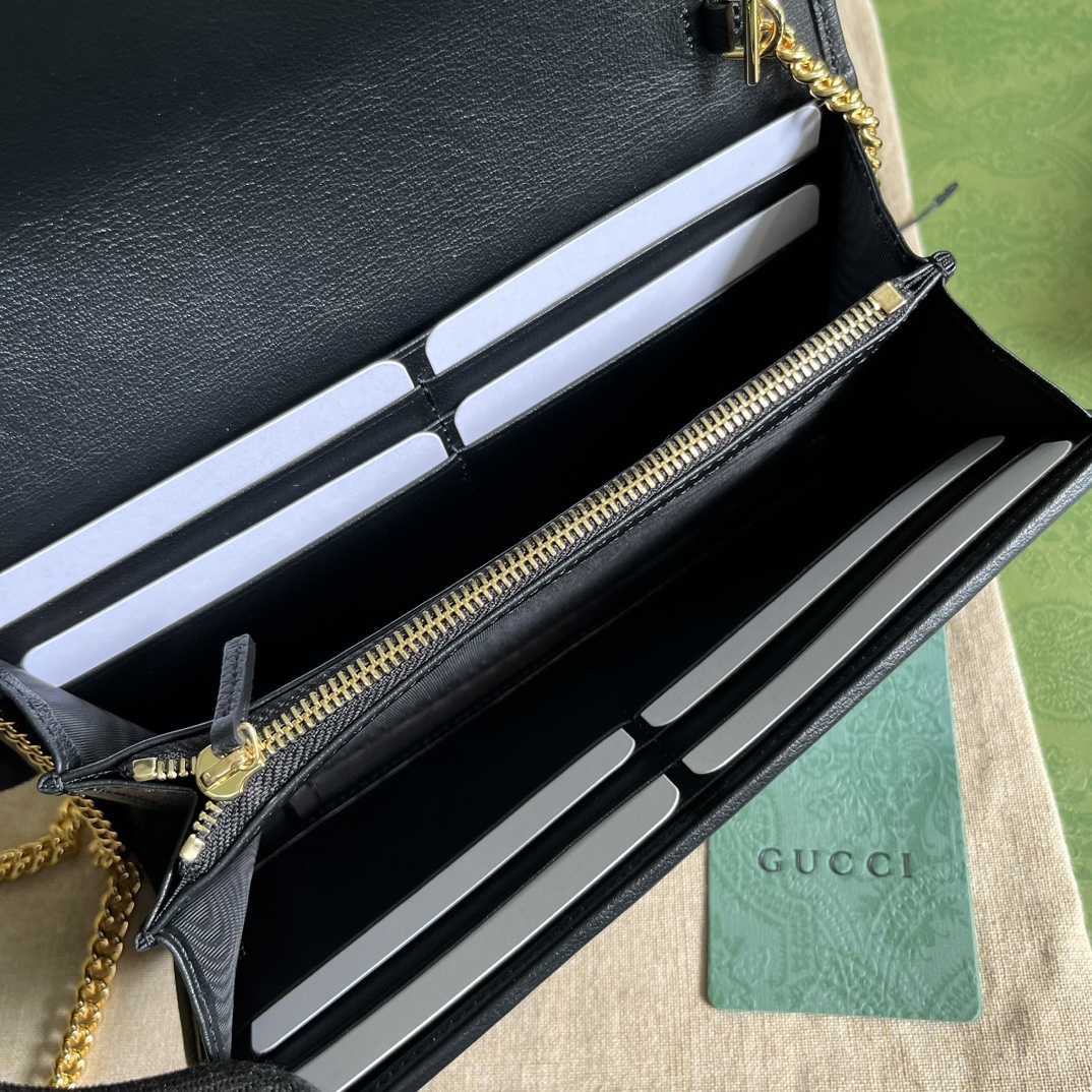 Gucci Blondie Continental Chain Wallet(21x10.5cm) - DopestKickz