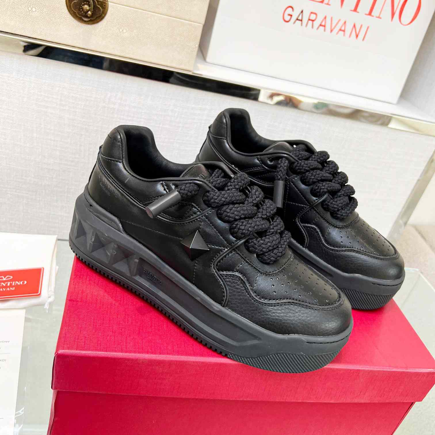 Valenti One Stud XL Nappa Leather Low-Top Sneaker - DopestKickz