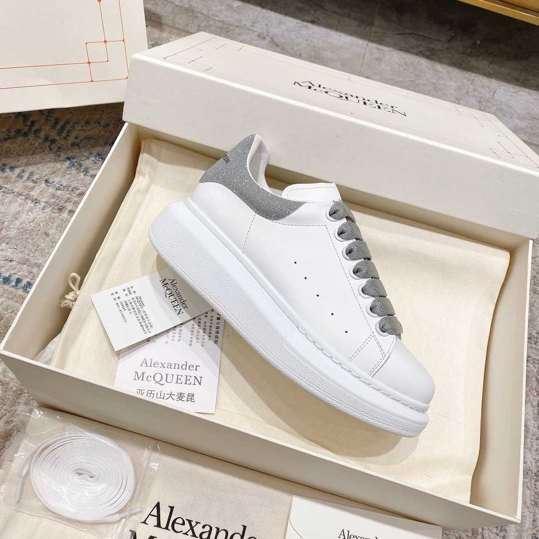 Alexander Mqueen Oversized Sneaker In White - DopestKickz