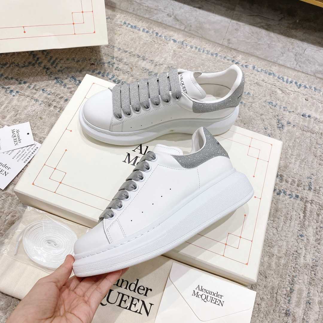 Alexander Mqueen Oversized Sneaker In White - DopestKickz