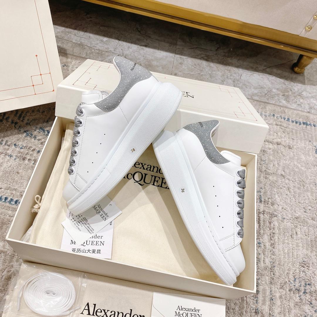 Alexander Mqueen Oversized Sneaker In White - DopestKickz