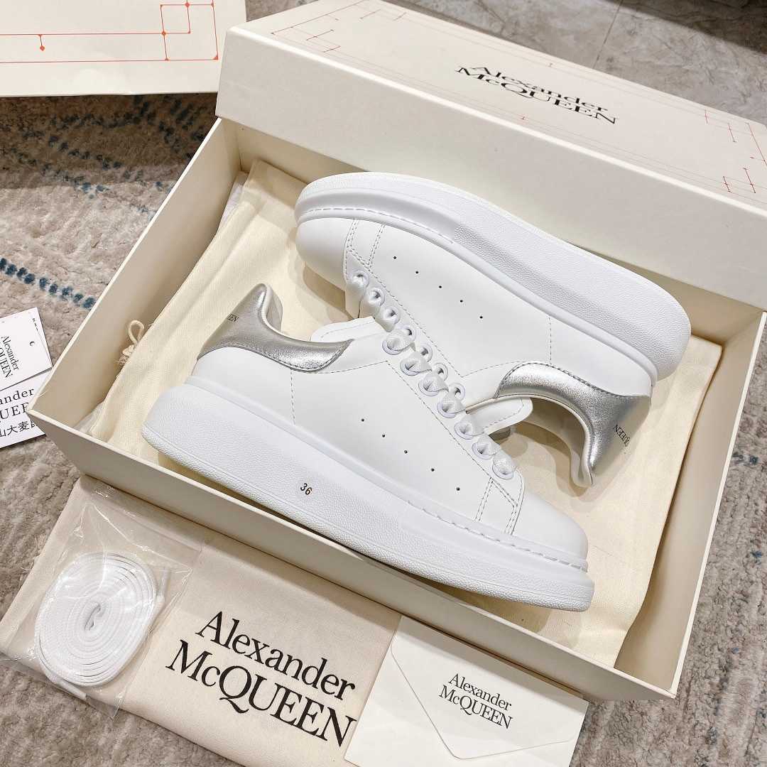 Alexander Mqueen Oversized Sneaker In White - DopestKickz