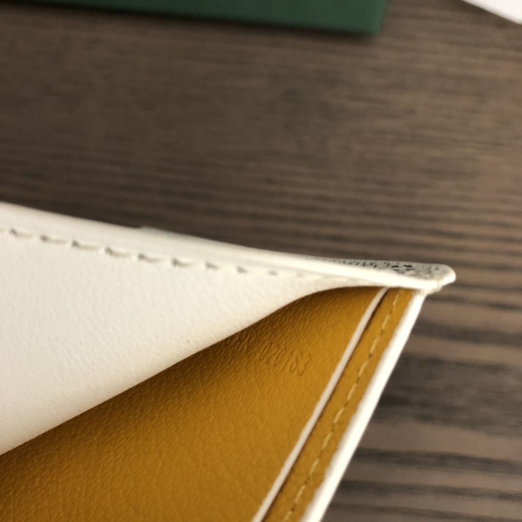 Goyard Saint-Pierre Card Wallet(21-9cm) - DopestKickz