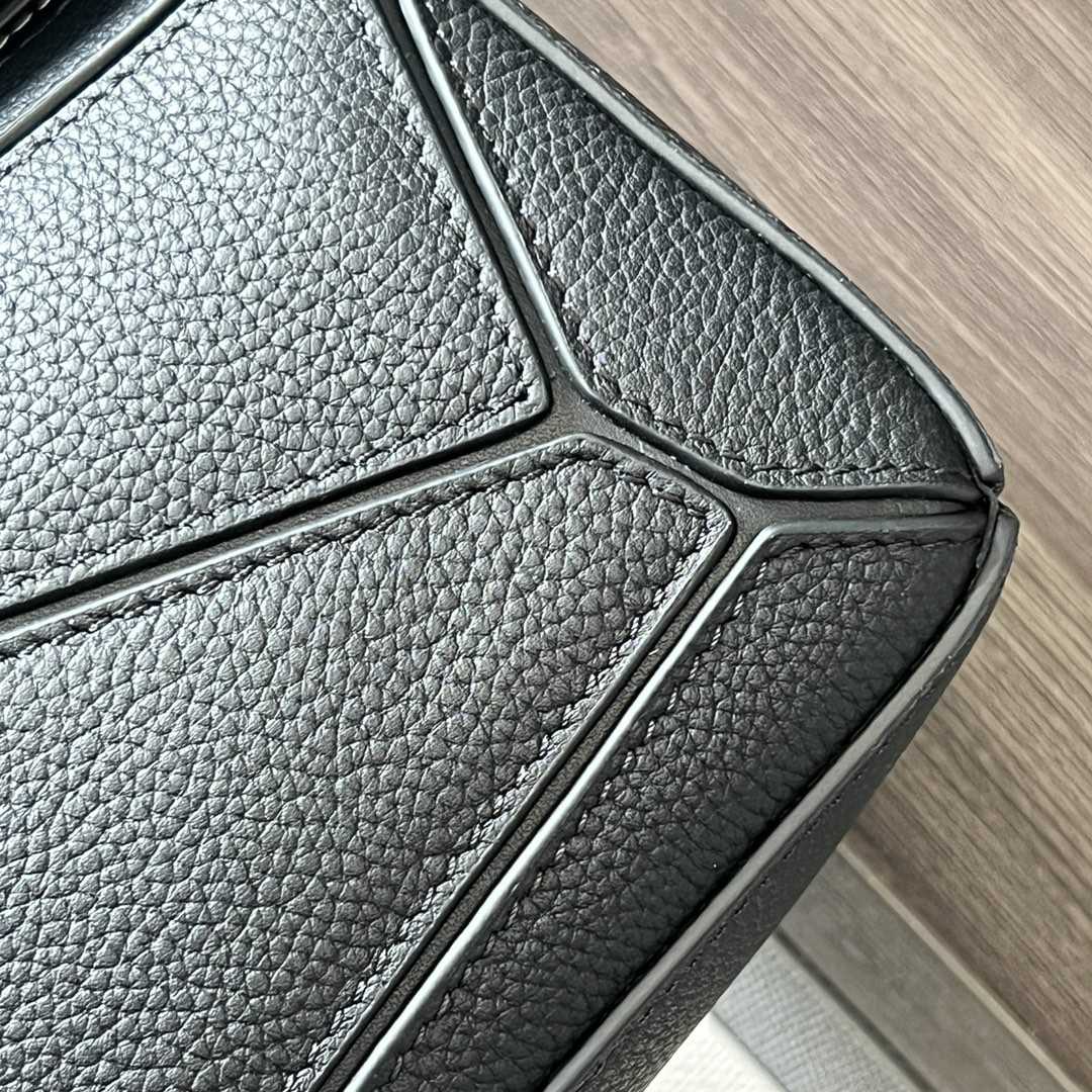 Loewe Mini Puzzle Bag In Classic Calfskin - DopestKickz