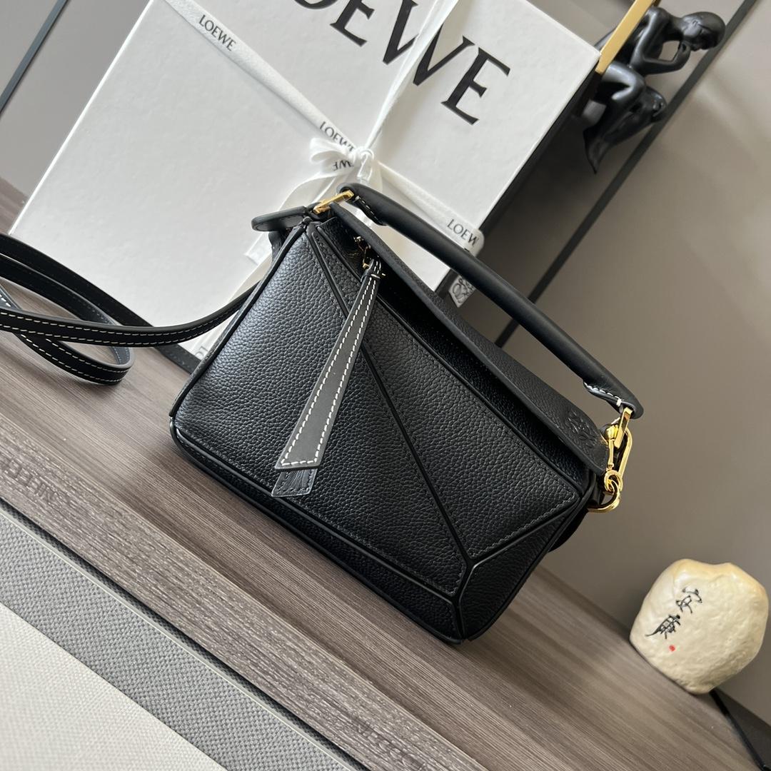Loewe Mini Puzzle Bag In Classic Calfskin - DopestKickz
