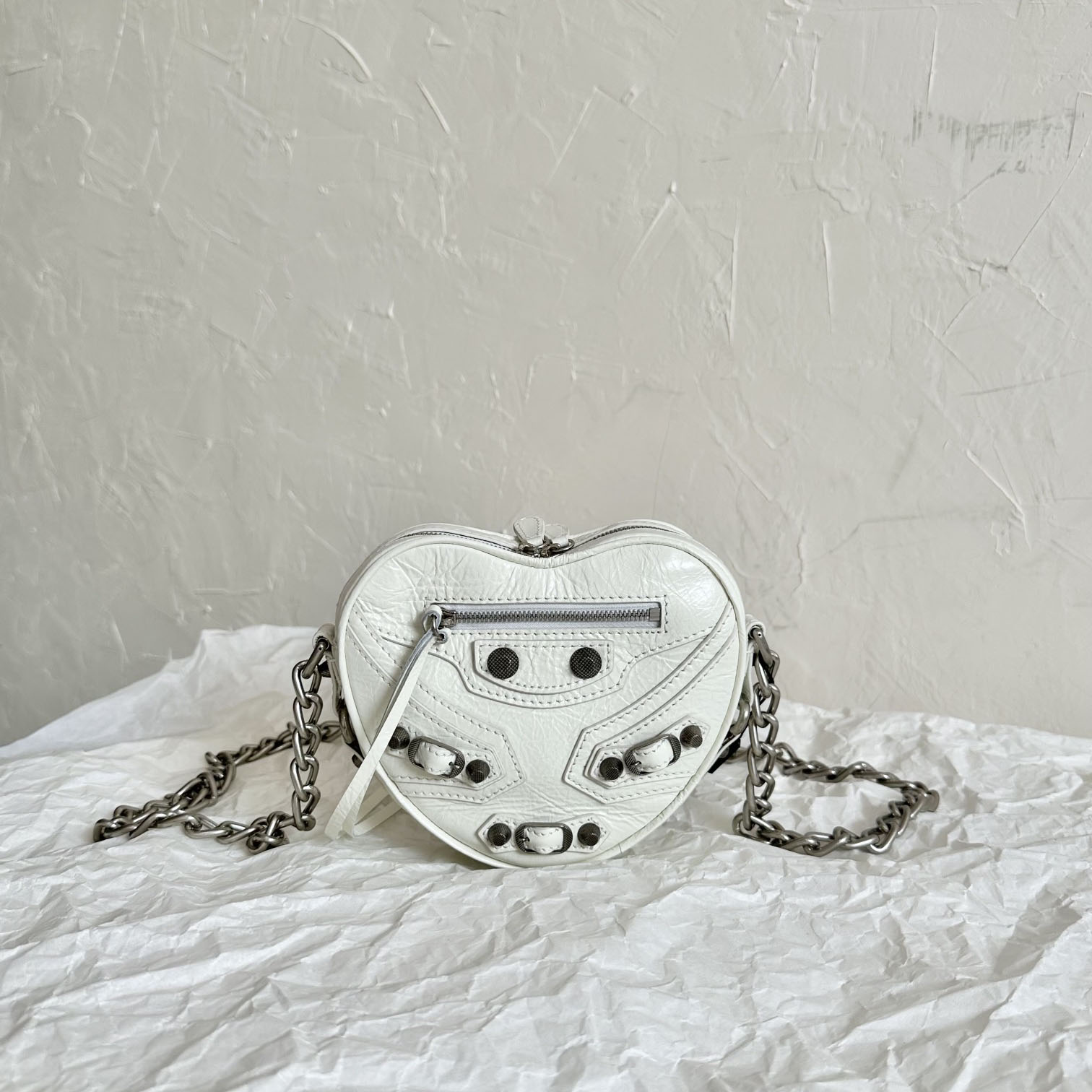 Balenciaga Le Cagole Heart Mini Bag In Optic White (16-12.7-4.5cm) - DopestKickz