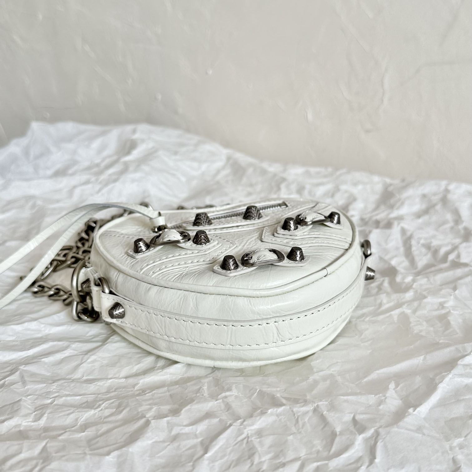 Balenciaga Le Cagole Heart Mini Bag In Optic White (16-12.7-4.5cm) - DopestKickz
