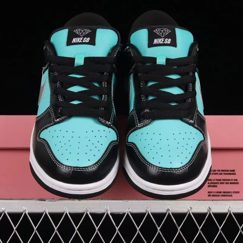 Nike Dunk SB Low Sneakers     304292-402 - DopestKickz