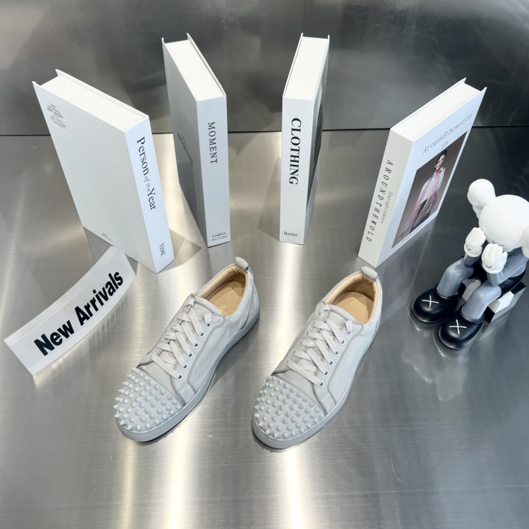 Christian Louboutin Louis Orlato Spiked Low-Top Sneakers - DopestKickz