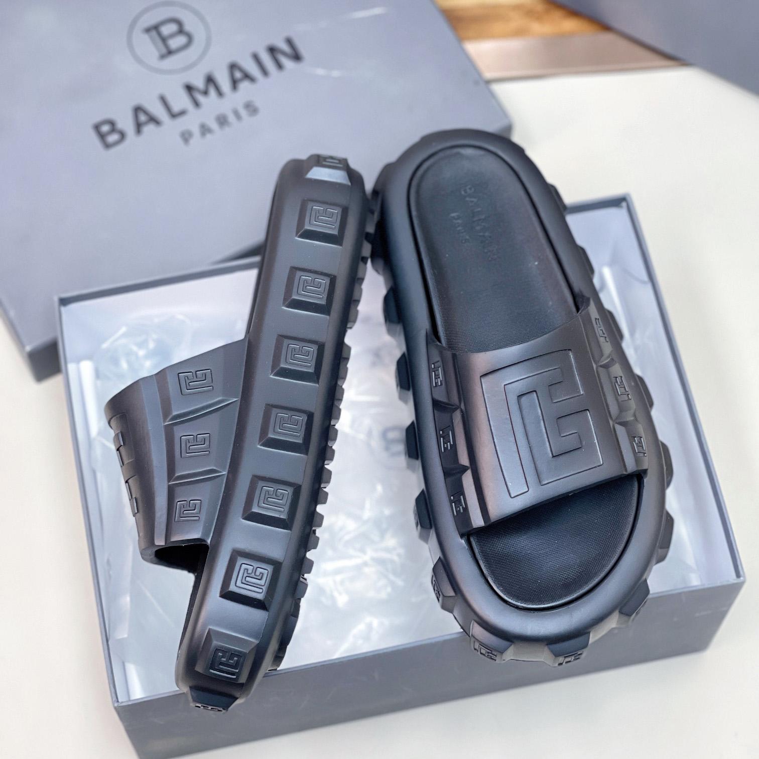 Balmain Ari Flat Mules - DopestKickz