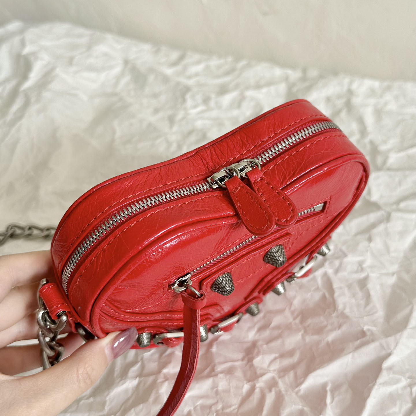 Balenciaga Le Cagole Heart Mini Bag In Red (16-12.7-4.5cm) - DopestKickz