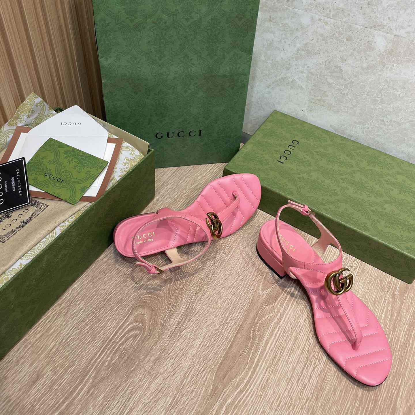 Gucci Women's Double G Sandal - DopestKickz