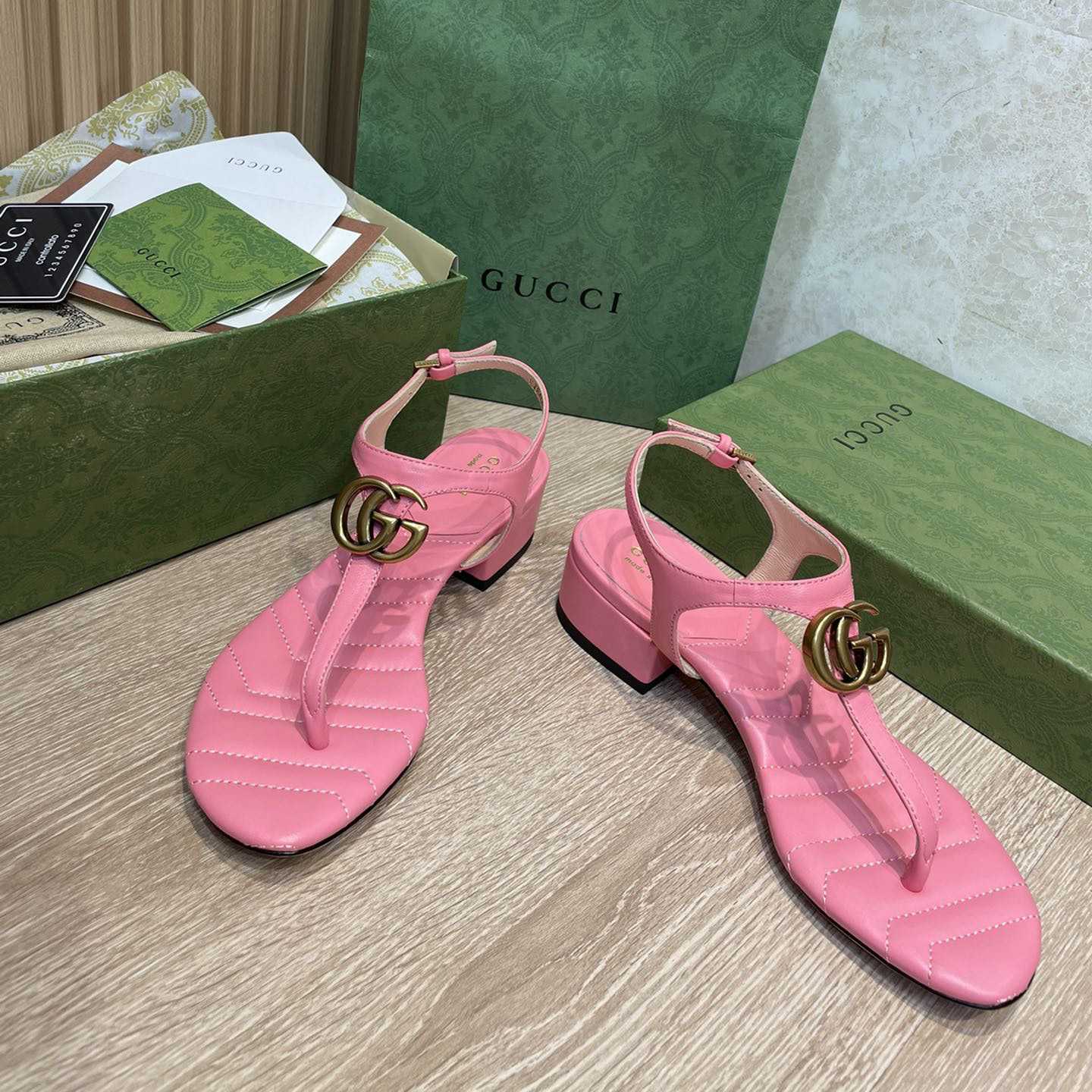 Gucci Women's Double G Sandal - DopestKickz