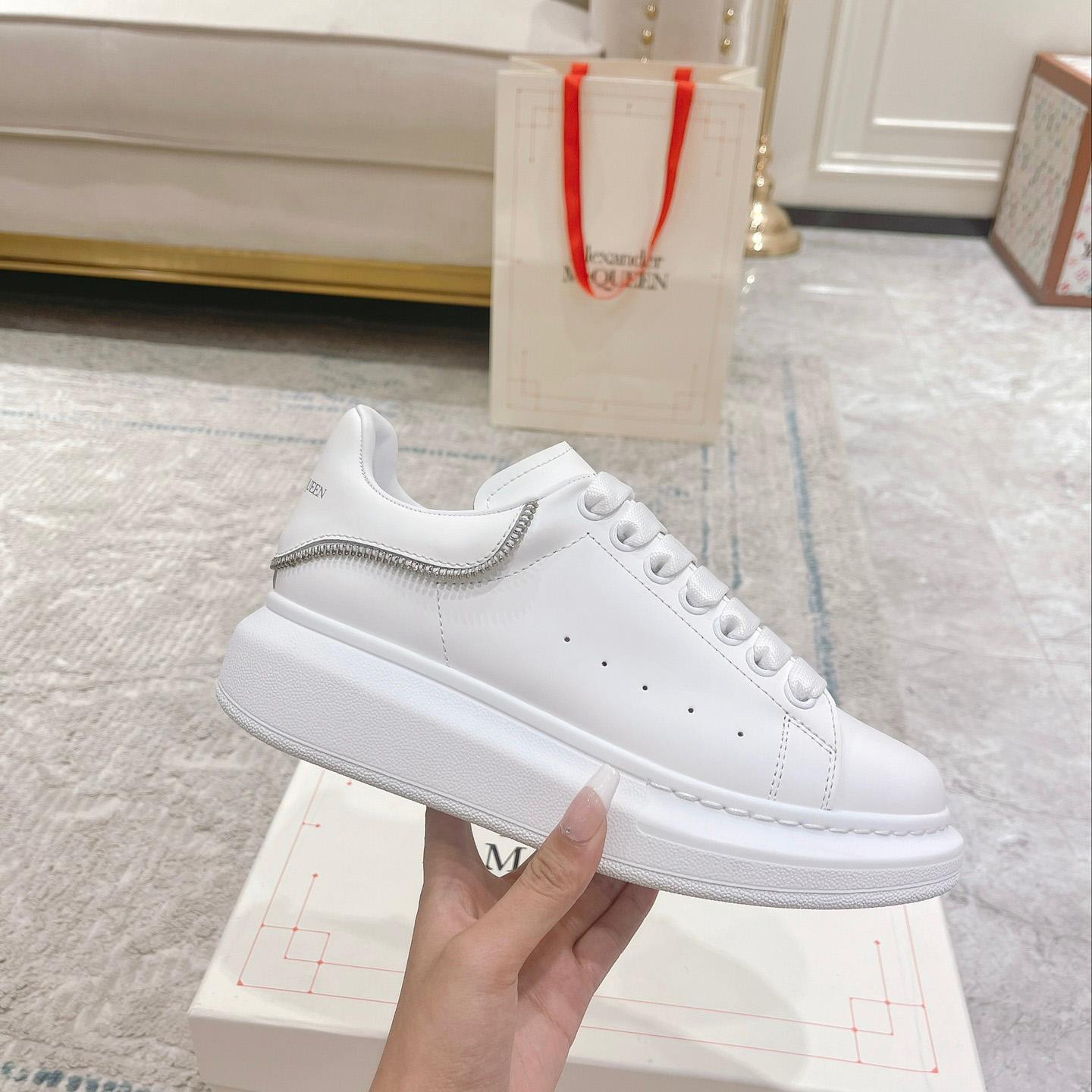 Alexander Mqueen Oversized Sneaker In White - DopestKickz