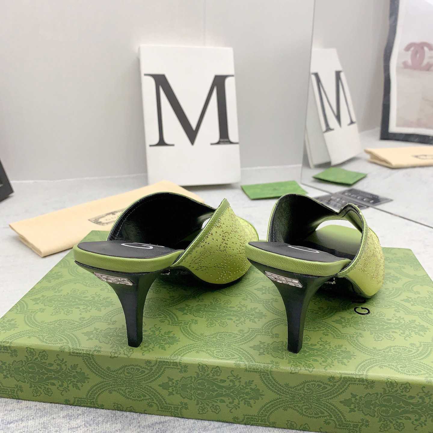 Gucci Women's GG Slide Sandal - DopestKickz