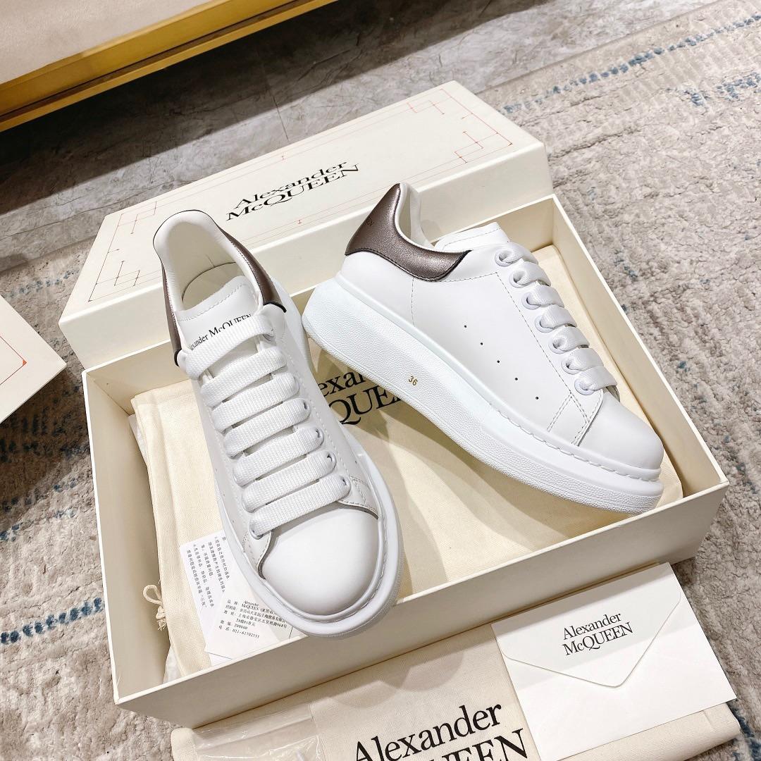 Alexander Mqueen Oversized Sneaker In White - DopestKickz
