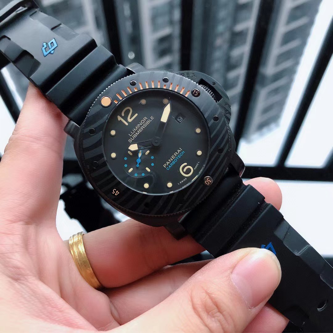 Panerai Submersible Carbotech™ - DopestKickz