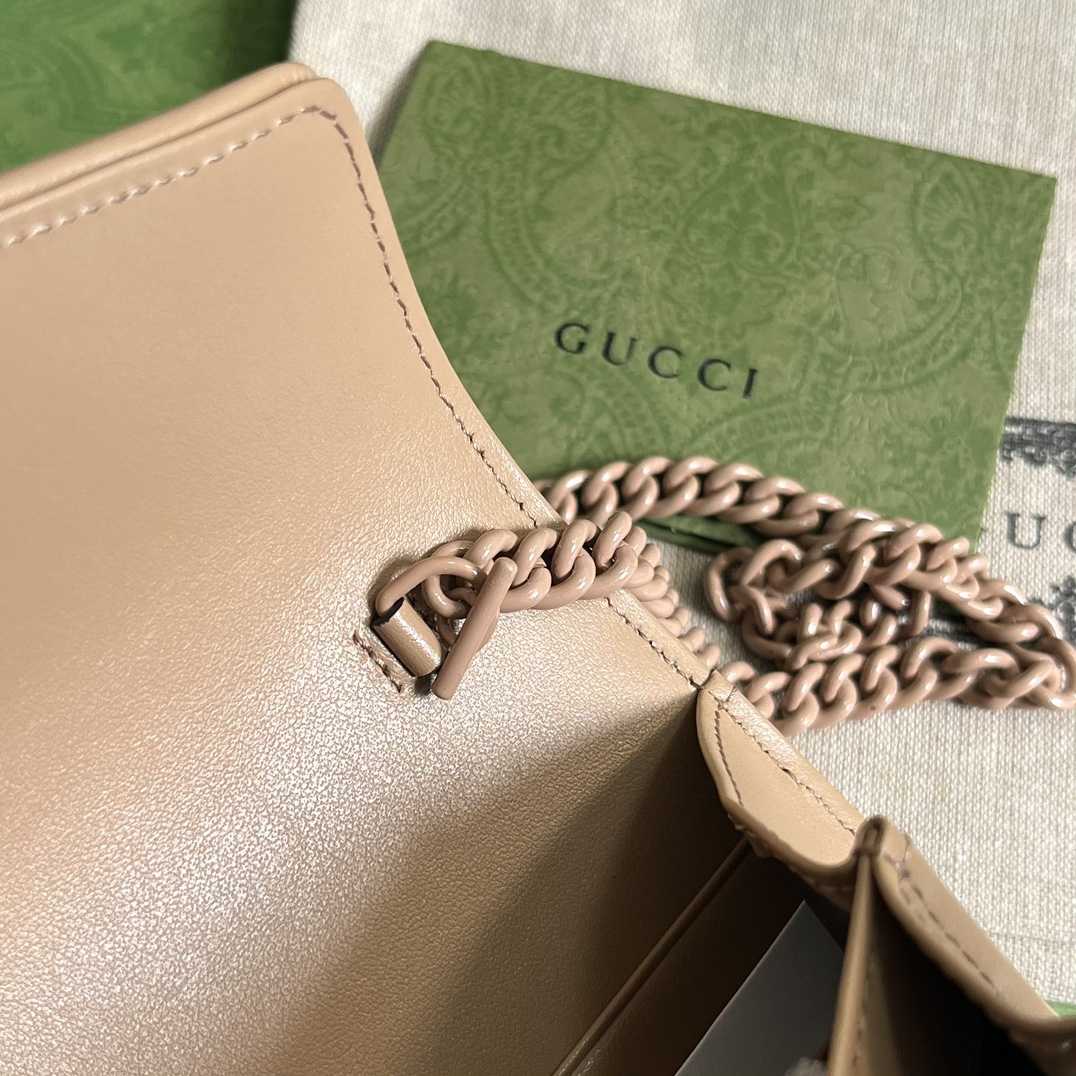 Gucci GG Marmont Matelassé Mini Bag(20-13-6cm)   - DopestKickz