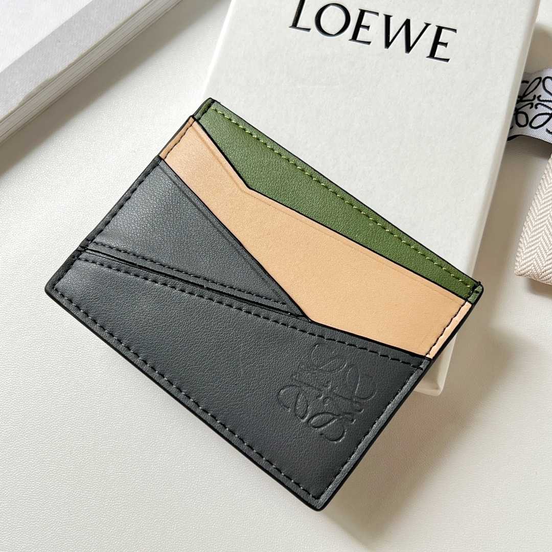 Loewe Puzzle Plain Cardholder (10x7.5cm) - DopestKickz