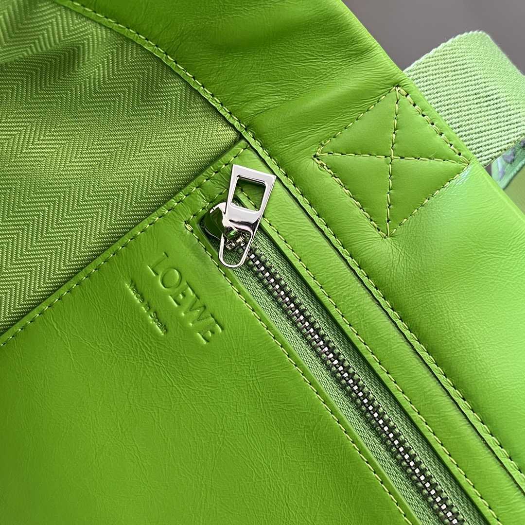 Loewe Fold Shopper In Paper Calfskin - DopestKickz