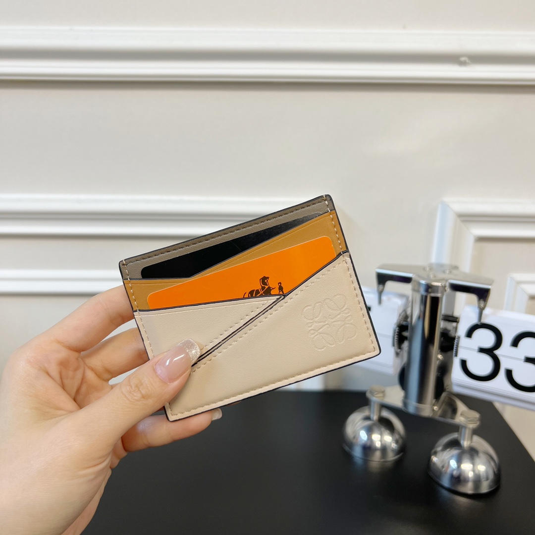 Loewe Puzzle Plain Cardholder (10x7.5cm) - DopestKickz