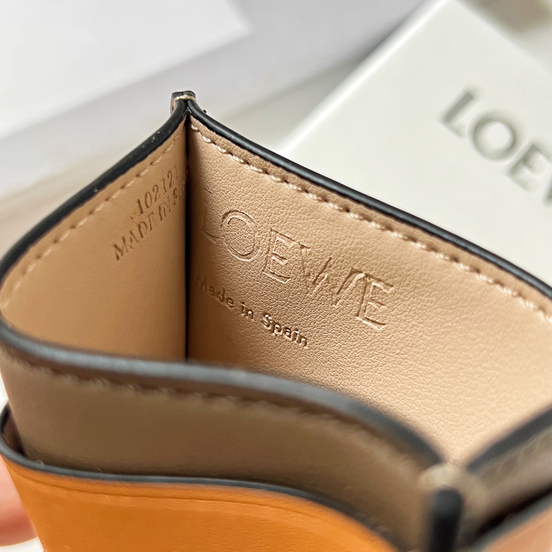 Loewe Puzzle Plain Cardholder (10x7.5cm) - DopestKickz